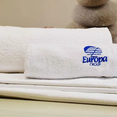 Villaggio Alex アパート *