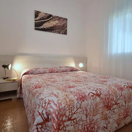 Villaggio Alex アパート